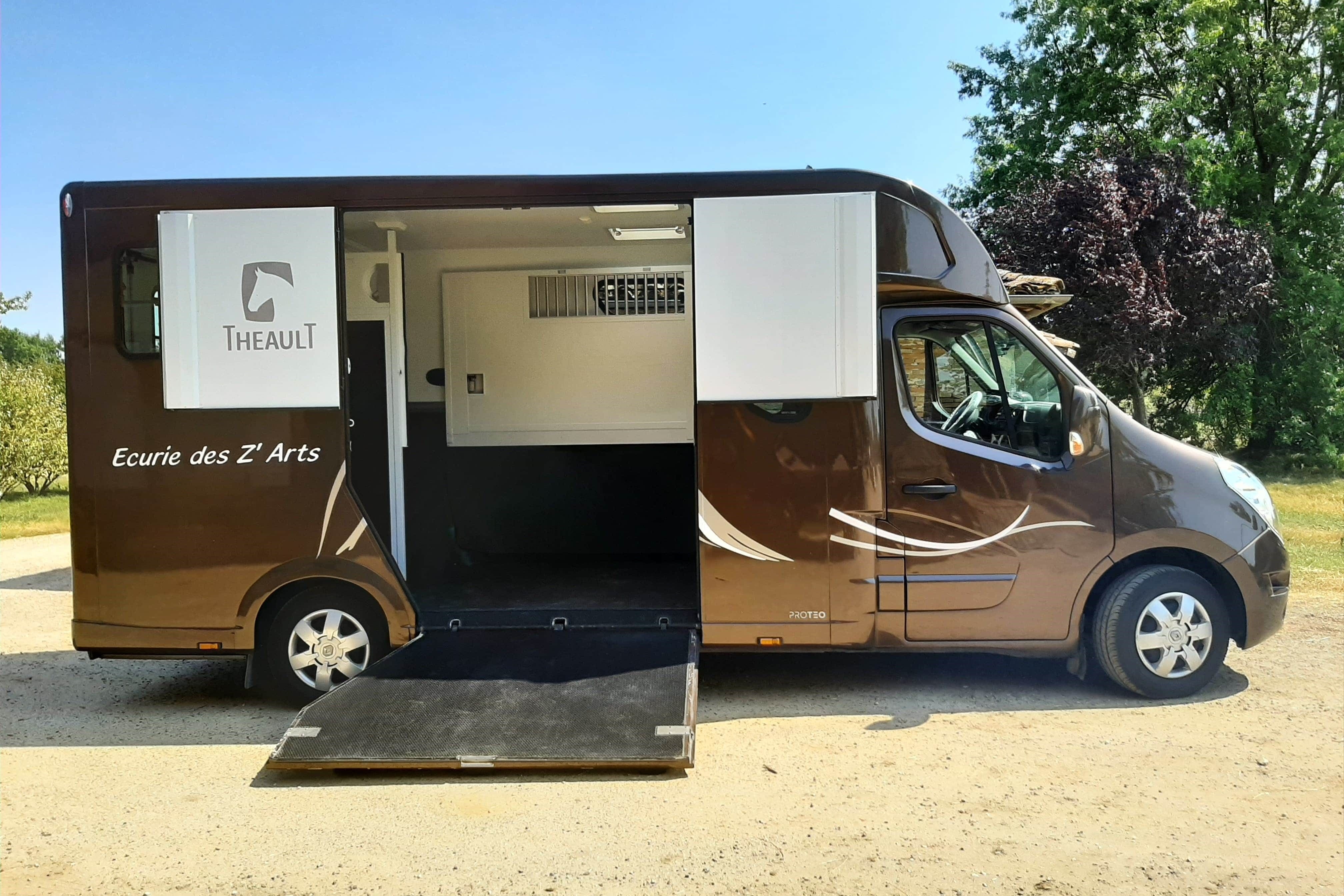 Location camion chevaux toulouse Clearance